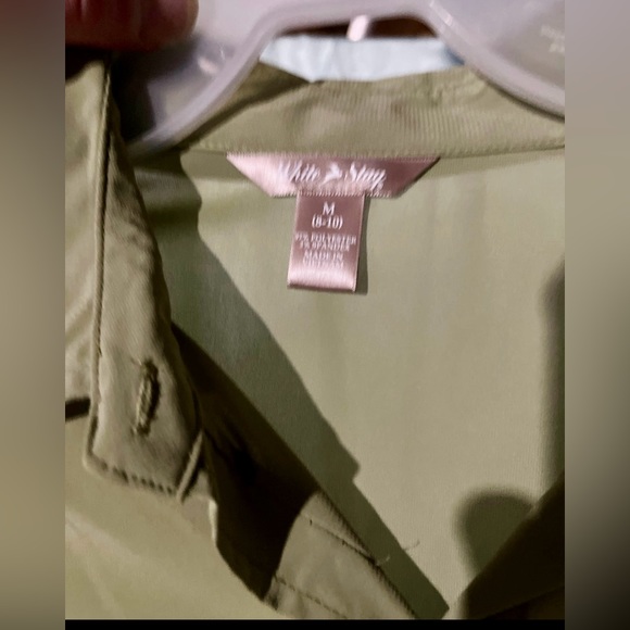 2 Women’s tops - Picture 9 of 10